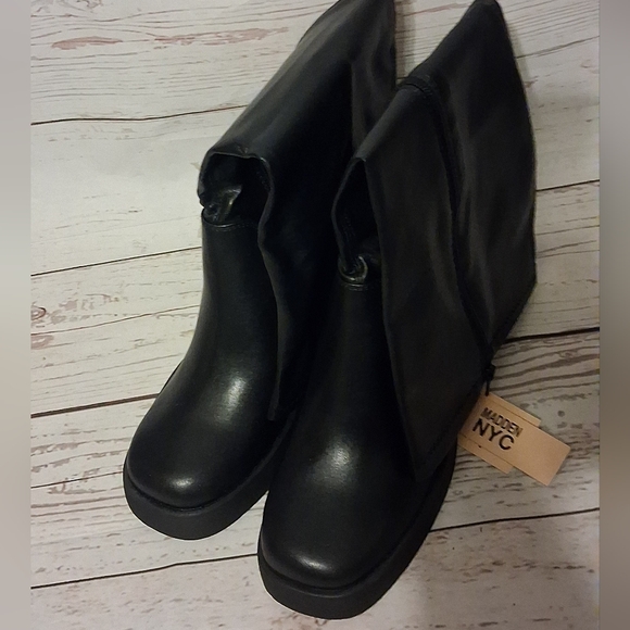 No Boundaries Women's Tall Lug Boots Black Size 9 - Picture 5 of 8